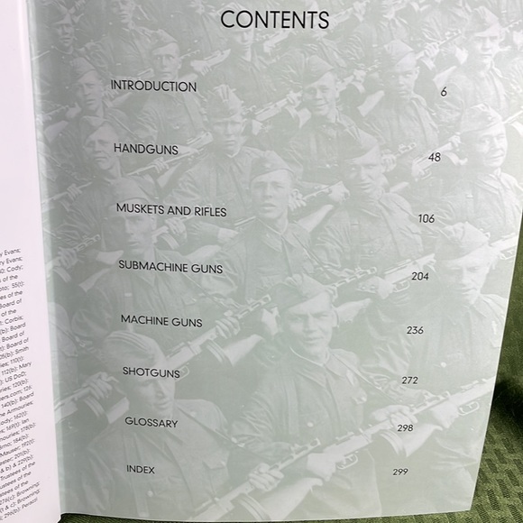FIREARMS The Illustrated Guide to Small Arms of the World by Chris McNab - Picture 6 of 8